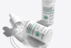 APLB Glutathione Niacinamide Ampoule, serum rozjaśniające do twarzy z glutationem i niacynamidem, 40 ml