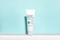 APLB Glutathione Niacinamide Facial Cleanser, oczyszczający żel do mycia twarzy z glutationem i niacynamidem, 80 ml