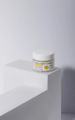 APLB Retinol Vitamin C Vitamin E Facial Cream, krem przeciwzmarszczkowy do twarzy z retinolem oraz witaminami C i E, 55 ml
