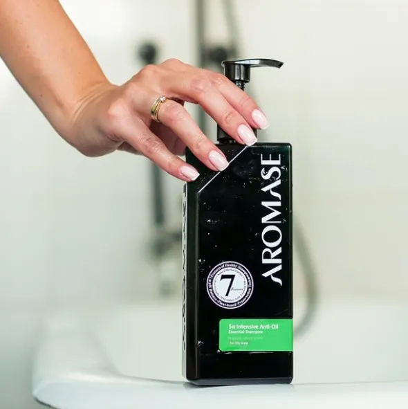 Aromase, szampon do przetłuszczającej się skóry głowy, 400 ml