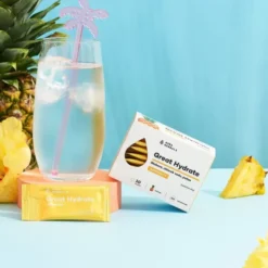 Aura Herbals Great Hydrate, saszetki z proszkiem, smak ananas, 10 szt.