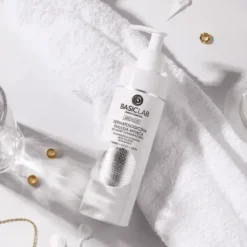 BasicLab Micellis, dermatologiczna emulsja myjąca do skóry ultrawrażliwej, 300 ml