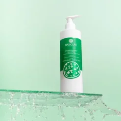 BasicLab Trichologis, seboregulujący szampon do tłustej i wrażliwej skóry głowy, 300 ml