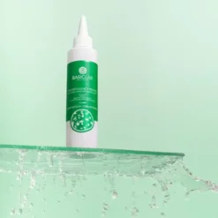 BasicLab Trichologis, seboregulujący peeling do tłustek i wrażliwej skóry głowy, 150 ml