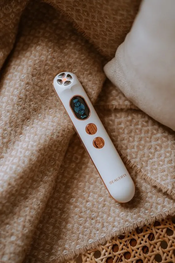 Beautifly, B-Looky PRO, soniczny masażer pod oczy, 1 szt.