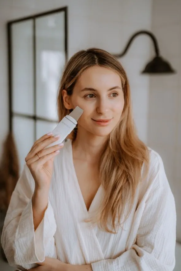 Beautifly B-Scrub Young, urządzenie do peelingu kawitacyjnego, 1 szt.