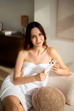 Beautifly, DermaPen, urządzenie do mezoterapii MicroGlow PRO, 1 szt.