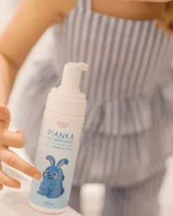 Bosko Cosmetics, pianka dla niemowląt do mycia włosów, ciała od 1 miesiąca, 150 ml