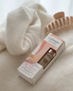 Cashmere BB, nawilżający krem-podkład tonujący z ektoiną, Nude Vanilla, 30 ml