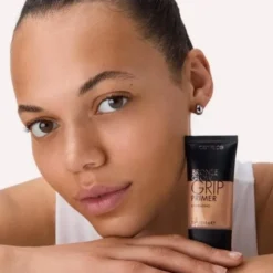 Catrice Bronze Glow Grip Primer, baza pod makijaż, 30 ml
