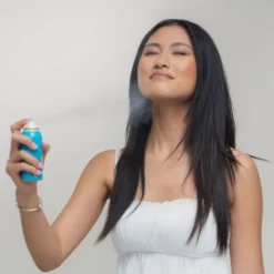 Clochee Over Makeup, mgiełka ochronna na makijaż, SPF50+, 75 ml