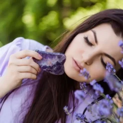 Crystallove, płytka do masażu twarzy gua sha z ametystu, 1 szt.