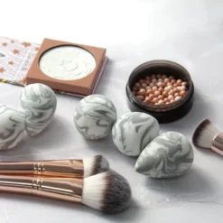 Donegal Blending Sponge, gąbka do makijażu, marmurek, 1 szt.