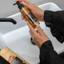 Farmona Jantar, odżywka-wcierka z esencją bursztynową do skóry głowy i zniszczonych włosów, 100 ml