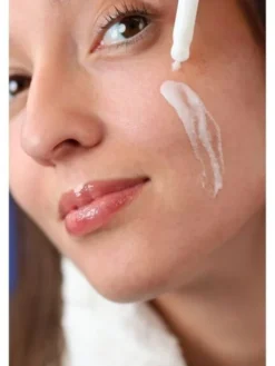 Flos-Lek Cica Care, kojąco-nawilżające cicaSerum, 30 ml