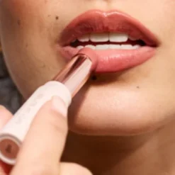 Gosh Juicy Lip Butter, odżywczy balsam do ust, 003 Autumn Brown, 2,8 g