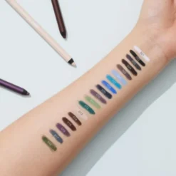 Gosh Matte Eye Liner, matowa kredka do oczu, wodoodporna, 002 Matt Black, 1,2 g