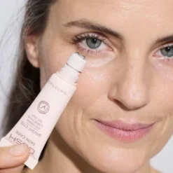 Gosh Skin Care Bright Eyes, rozświetlający krem pod oczy, 15 ml