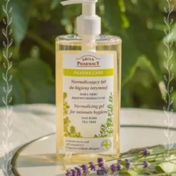 Green Pharmacy, normalizujący żel do higieny intymnej, kora dębu i drzewo herbaciane, 300 ml