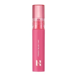Holika Holika, Foggy Blur Tint, tint do ust o lekkiej konsystencji z półprzezroczystym kolorem, 05 Posy, 4 g