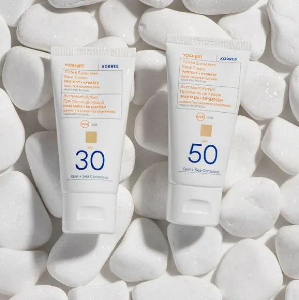 Korres Yoghurt, ochronny krem koloryzujący do twarzy SPF 30, 50 ml