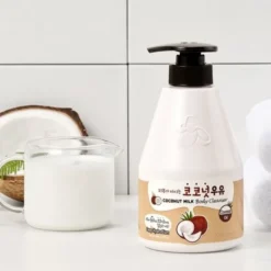 Kwailnara Coconut Milk Cleanser, żel do mycia ciała, mleczny, 560 g