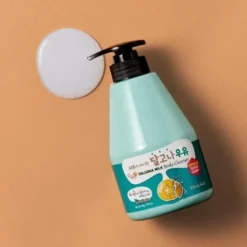 Kwailnara Dalgona Milk Body Cleanser, złuszczająco-nawilżający żel do mycia ciała, 560 g