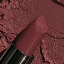 Madara Velvet Matte Cream Lipstick, matowa pomadka o satynowym wykończeniu, Dark Nude, 3,8 g