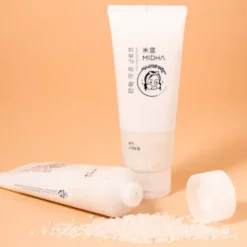 Midha Rice Bran Scrub Foam, pianka oczyszczająca z otrębami ryżu, 150 ml