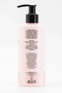 Moee Calm Liquid Soap, kojące mydło w płynie, 300 ml