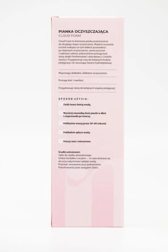 Moee Cloud Foam, delikatna pianka oczyszczająca do twarzy, 150 ml