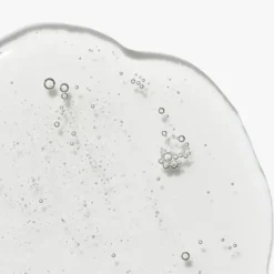 Mokosh, nawilżający żel do mycia ciała, drzewo sandałowe z bursztynem, 500 ml