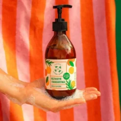 Mydlarnia 4Szapki, naturalne mydło w płynie Rozmaryn i Mandarynka, 300 ml