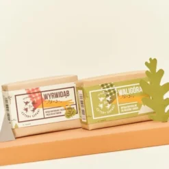 Mydlarnia 4 Szpaki Mężny Duet, naturalne mydło w kostce Waligóra, 110 g + naturalne mydło w kostce Wyrwidąb, 110 g