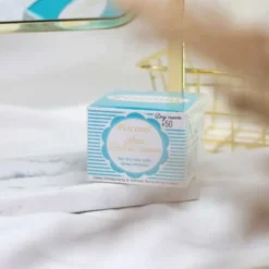 Nacomi, krem shea na dzień, 50+, z kwasem hialuronowym, 50 ml
