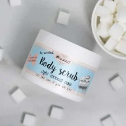 Nacomi, peeling do ciała, lekki kokosowy tort, 200 g