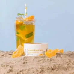 Nacomi, peeling do ciała o zapachu mandarynki i yuzu, 100 ml