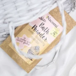 Nacomi, puder do kąpieli, słodka malinowa babeczka, 100 g + 50 g GRATIS