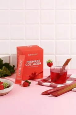 Natu Care Premium Collagen 5000 mg, saszetki z proszkiem, smak truskawka-rabarbar, 30 szt.