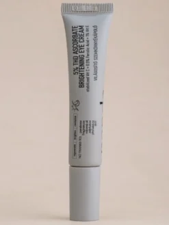 Nerds. 5% THD Ascorbate Brightening, rozjaśniający krem pod oczy z witaminą C, 15 ml