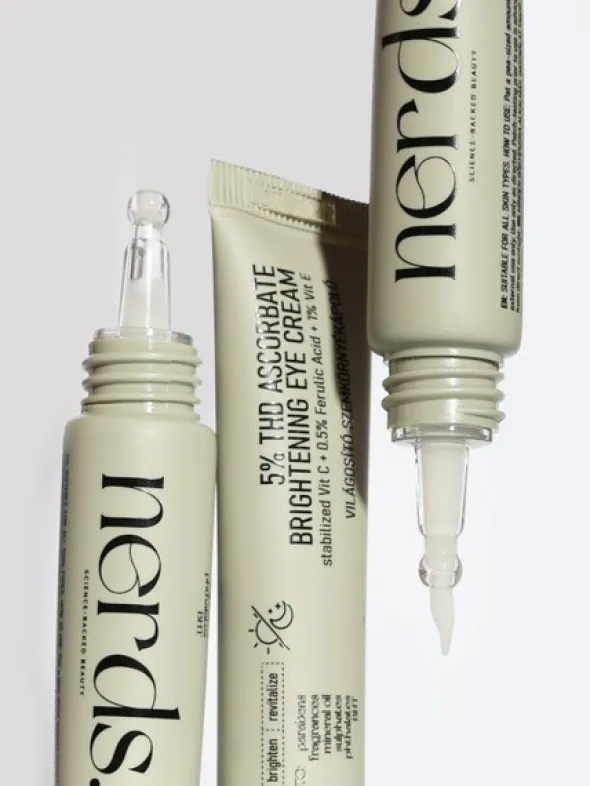 Nerds. 5% THD Ascorbate Brightening, rozjaśniający krem pod oczy z witaminą C, 15 ml