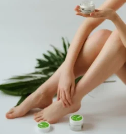 Opcja Natura, Anty Tarka, kuracja na suche i popękane pięty z mocznikiem, 50 ml