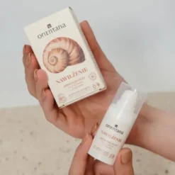 Orientana, naturalny krem pod oczy ze śluzem ślimaka, 15 ml