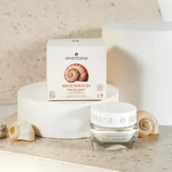 Orientana, naturalny krem ze śluzem ślimaka na dzień i na noc, 50 ml