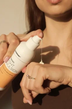 Psorisel Night Emulsion, emulsja na łuszczycę skóry głowy, na noc, 200 ml