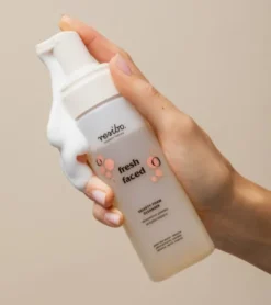 Resibo, Fresh Faced, aksamitna pianka oczyszczająca, 150 ml
