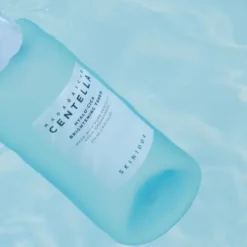 Skin1004 Hyalu-Cica Brightening Toner, łagodnie złuszczający tonik nawilżający, 210 ml