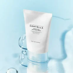 Skin1004 Madagascar Centella Hyalu-Cica Moisture Cream, regenerujący krem do twarzy, 75 ml