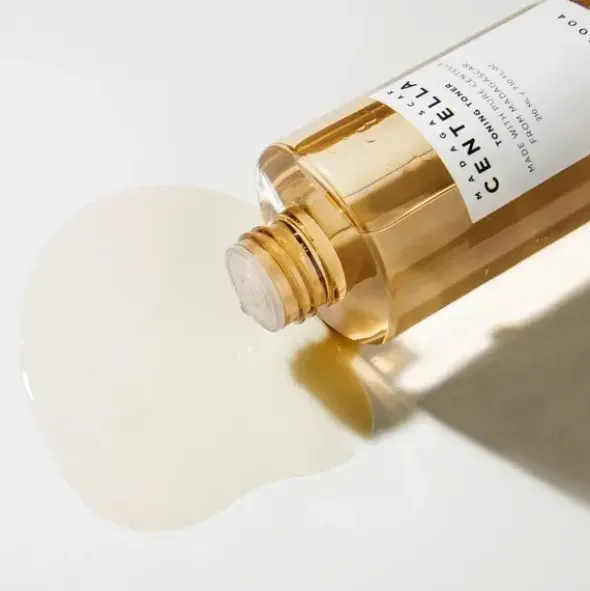 Skin1004, Madagascar Centella Toning Toner, tonik delikatnie złuszczający, 30 ml