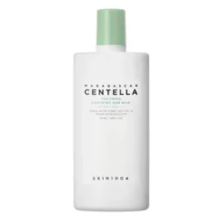 Skin1004 Madagaskar Centella Tea-Trica Soothing Sun Milk, lekki krem z fluidem do skóry trądzikowej z SPF 50+/PA++++, 50 ml